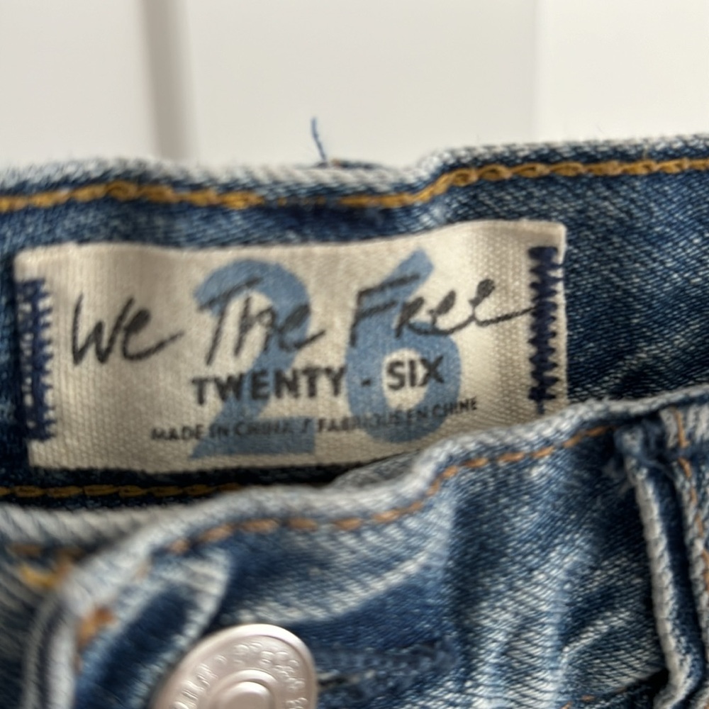 Free people good vibrations denim shorts light wash - Picture 5 of 5